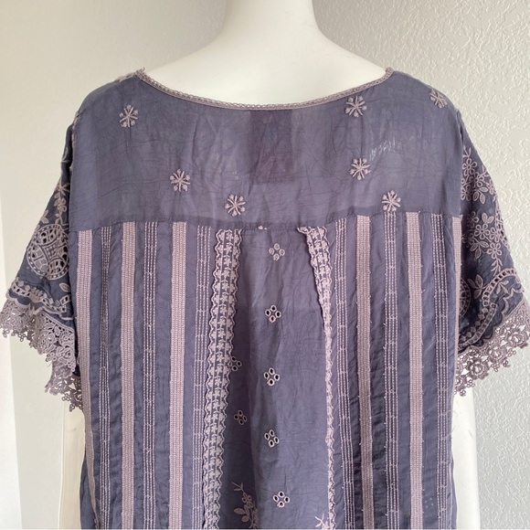 Johnny was blue embroidered blouse - Picture 12 of 15